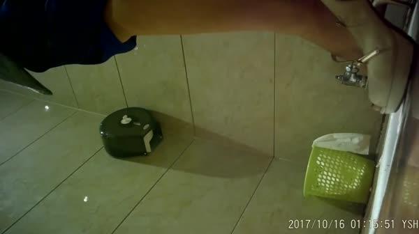 厕所偷拍-云上会所酒吧合集18